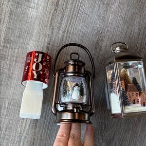 Bath & body Works wallflower plug-ins Set of 3